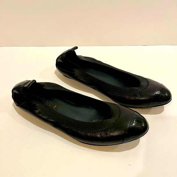 Chanel Black Ballet Flats 37.5 - Picture 1 of 5